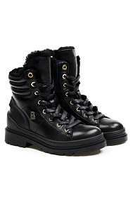 Ботинки из кожи