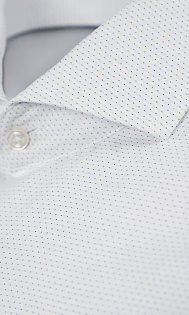 Рубашка в горошек из фактурной ткани