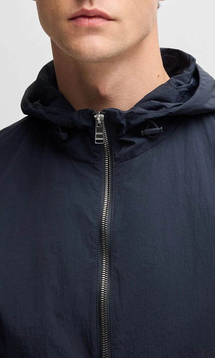 HUGO BOSS: Куртка с капюшоном