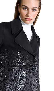Куртка с пайетками