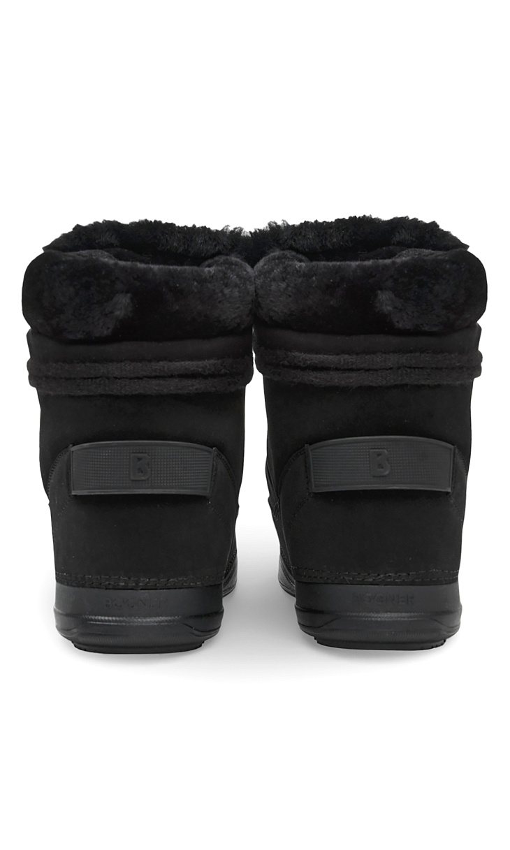 BOGNER: Мунбуты из замши и меха