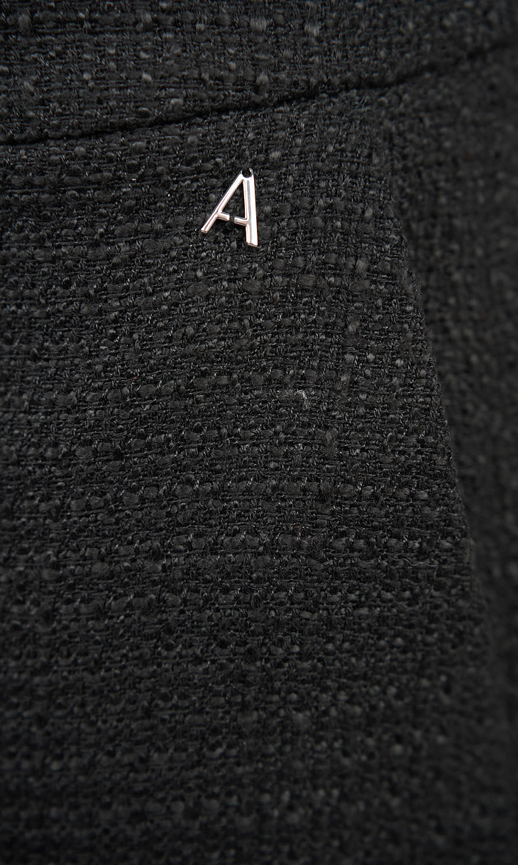 TWINSET: Шорты из фактурной ткани