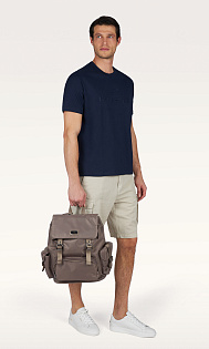 Футболка с вышивкой