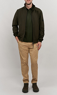 Куртка с воротником-стойкой