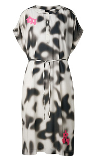 Платье с поясом